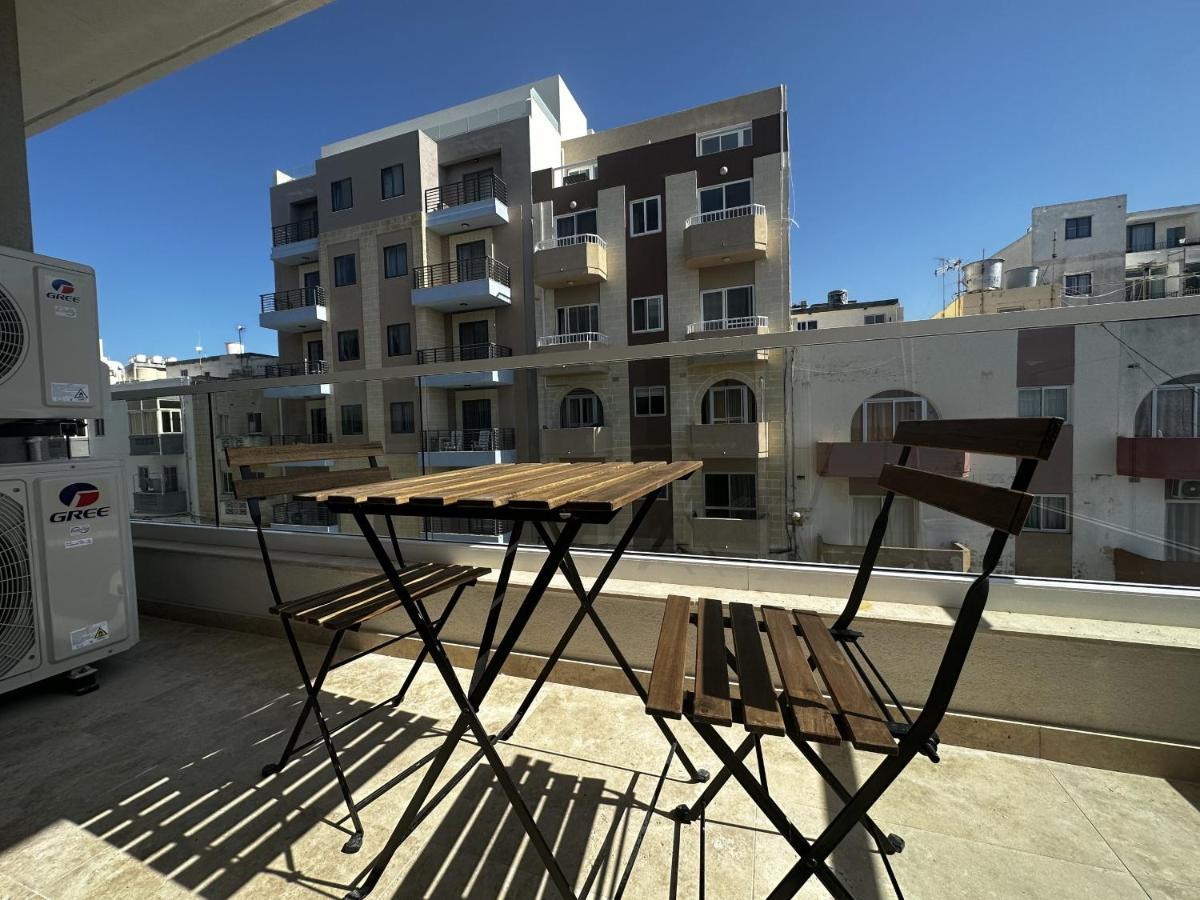 Qawra Holiday Apartment St. Paul's Bay Bagian luar foto